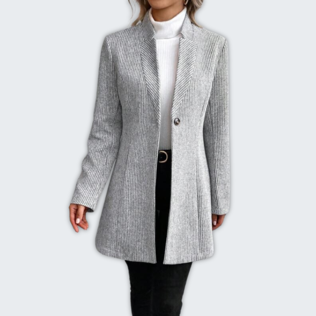 All-Season Women's Outerwear Coat for Versatile Wear